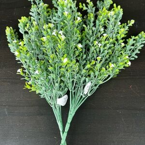 Green Artificial Boxwood Spray - Home Accents